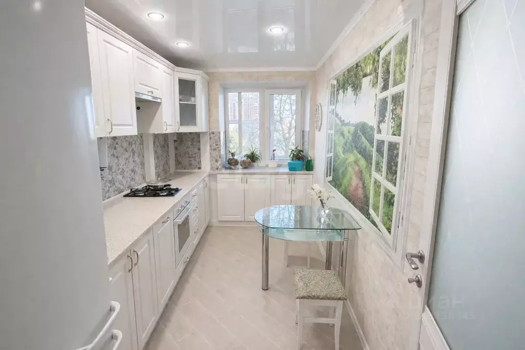 3-к кв. Краснодарский край, Анапа 12-й мкр, 32 (65.3 м) - Фото 1