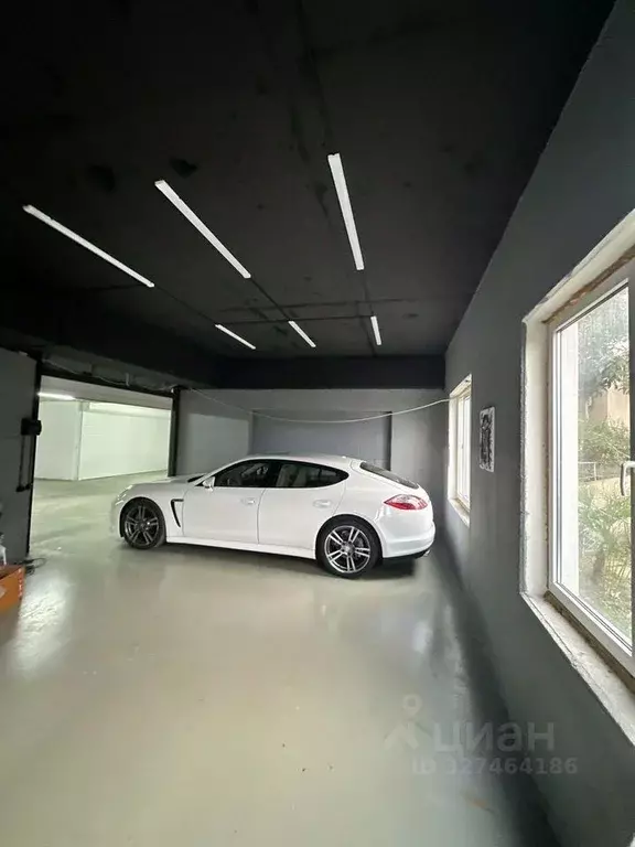 Помещение свободного назначения в Краснодарский край, Сочи Виноградная ... - Фото 1