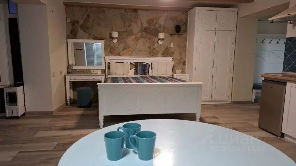 1-к кв. Крым, Судак ул. Танкистов, 26 (35.0 м) - Фото 1