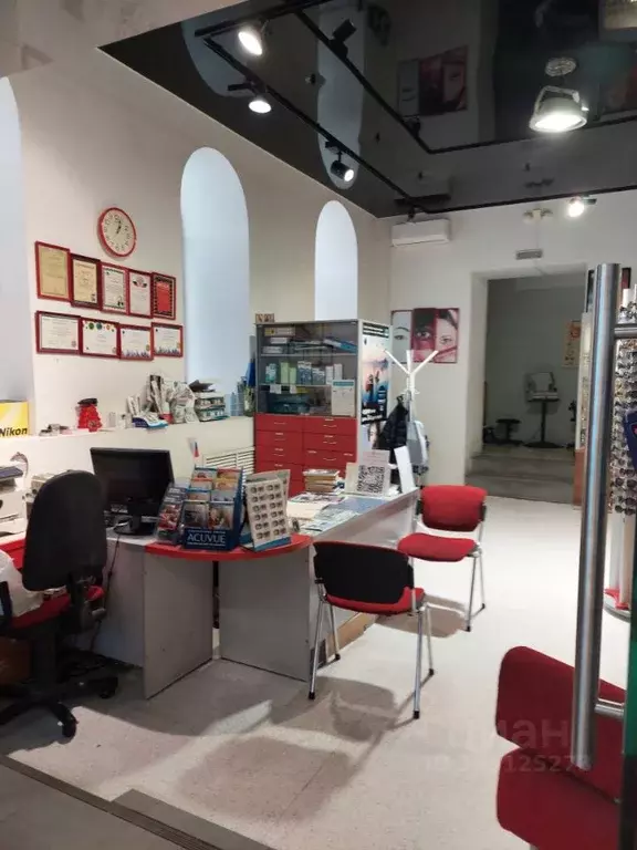 Торговая площадь в Свердловская область, Екатеринбург ул. Вайнера, 8 ... - Фото 1