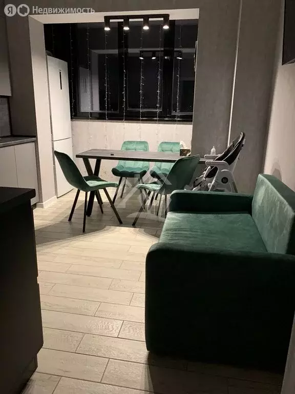 1-комнатная квартира: Северская, улица Петровского, 6А (35.5 м) - Фото 2