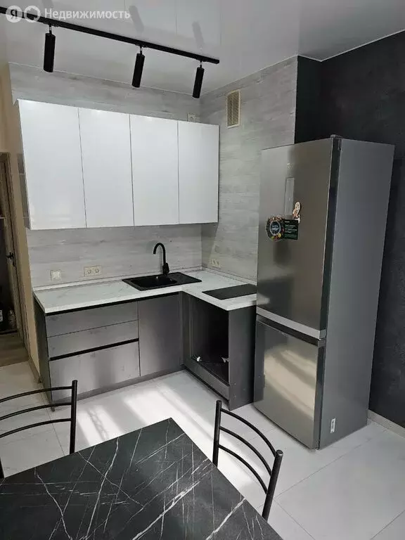 1-комнатная квартира: Иркутск, улица Багратиона, 47 (33.4 м) - Фото 1