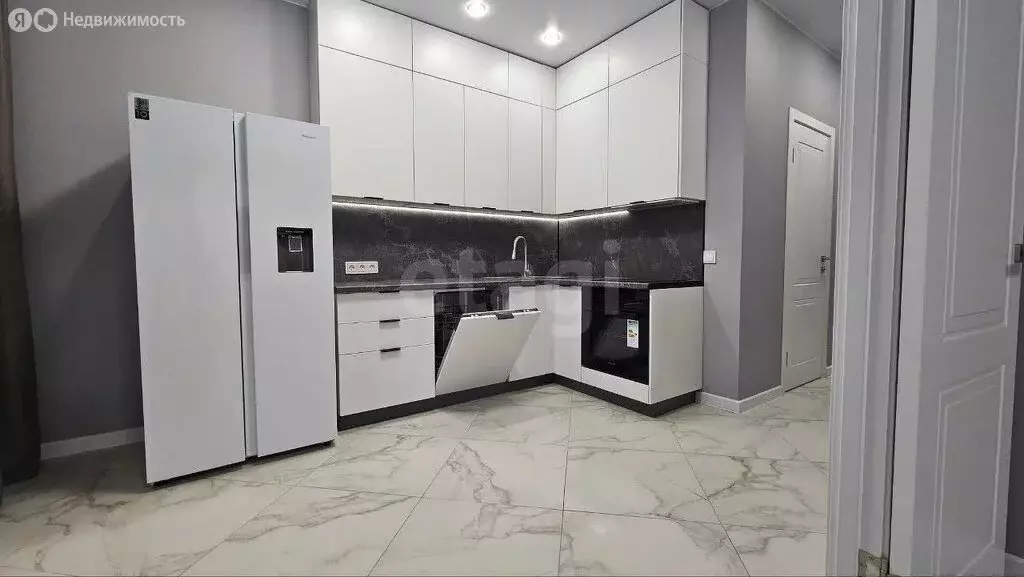 3-комнатная квартира: Краснодар, улица Героя Пешкова, 14к5 (62 м) - Фото 1