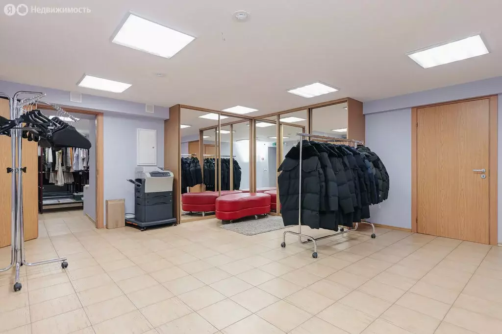 Помещение свободного назначения (308 м) - Фото 1