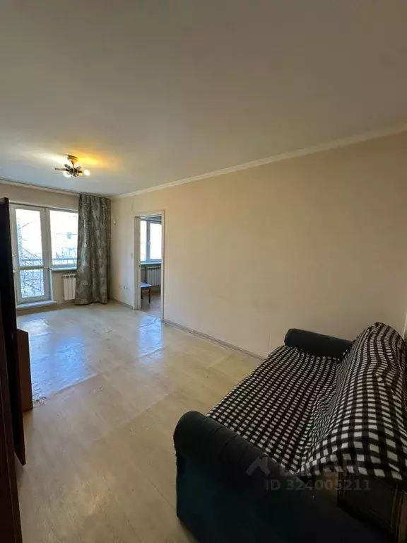 3-к кв. Кемеровская область, Кемерово ул. 50 лет Октября, 26 (58.0 м) - Фото 2