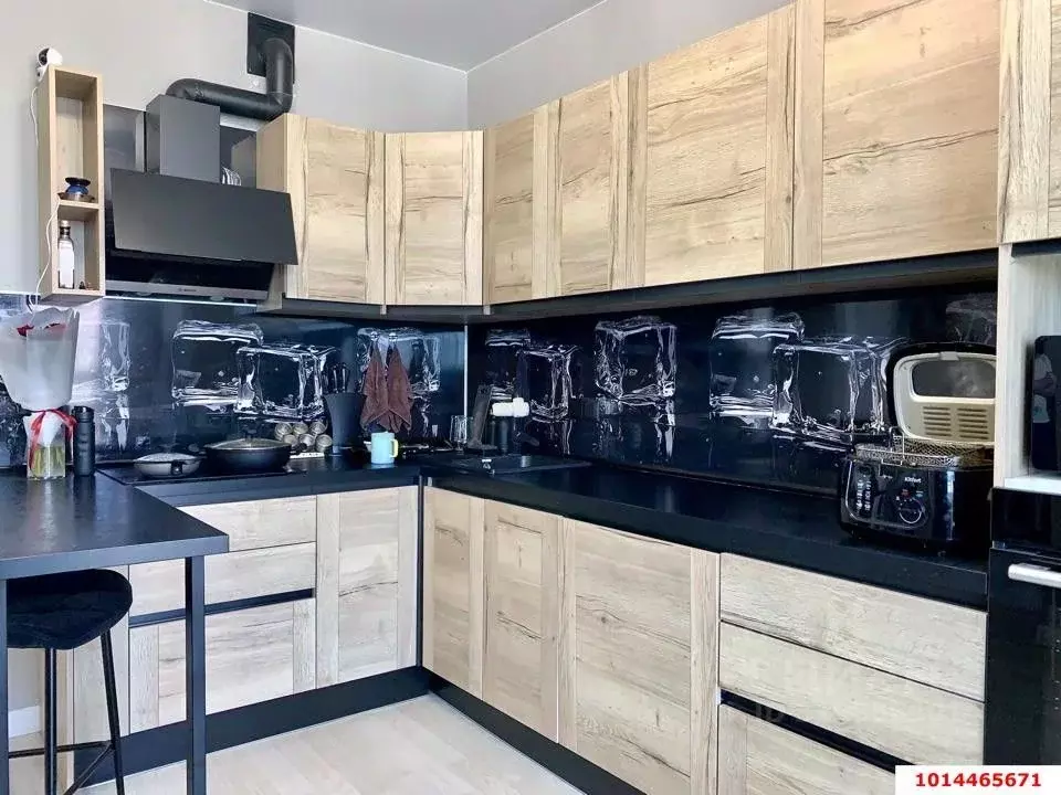 3-к кв. Краснодарский край, Краснодар ул. Автолюбителей (82.81 м) - Фото 1
