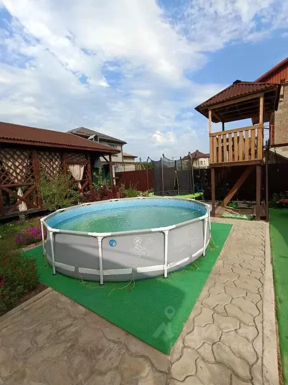 Дом в Краснодарский край, Темрюкский район, Голубицкое с/пос, ... - Фото 1