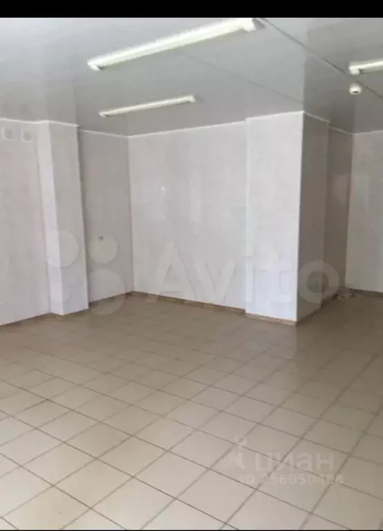 Помещение свободного назначения в Оренбургская область, Тюльганский ... - Фото 1