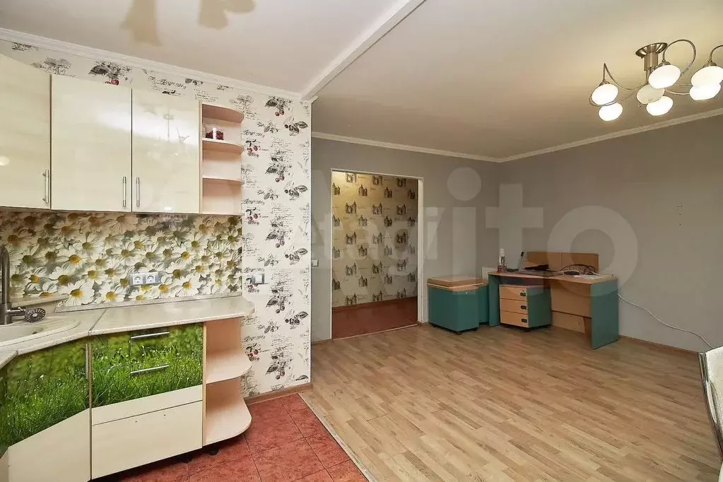 4-к. квартира, 97 м, 1/10 эт. - Фото 1