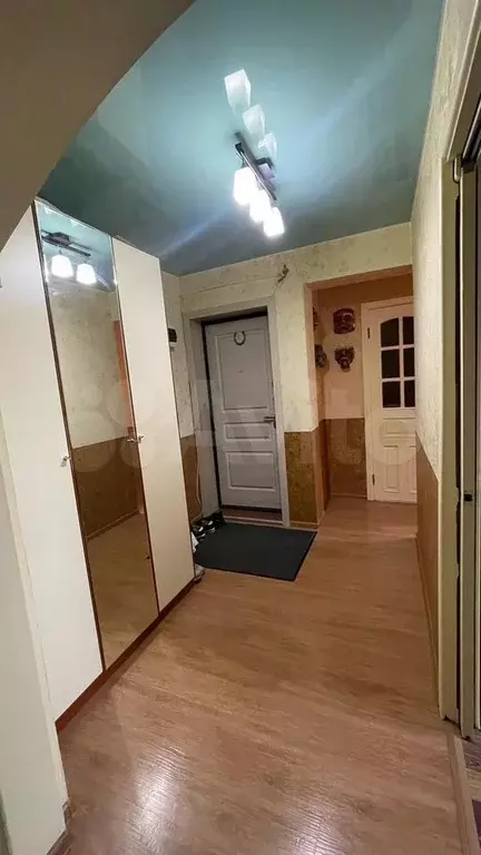 3-к. квартира, 55 м, 5/5 эт. - Фото 0