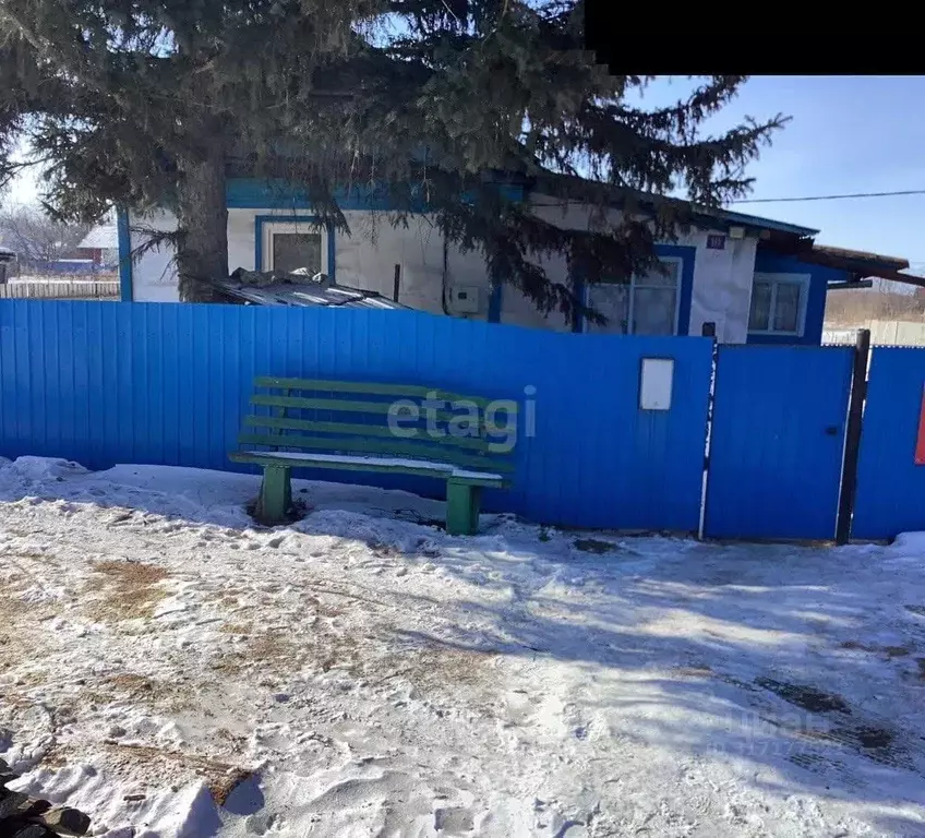 Дом в Амурская область, Белогорск Октябрьская ул., 10 (35 м) - Фото 0