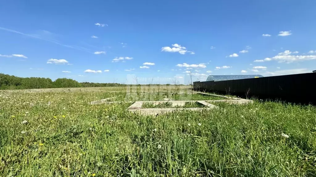 Участок в Калужская область, Совхоз Боровский с/пос, д. Подсобное ... - Фото 0