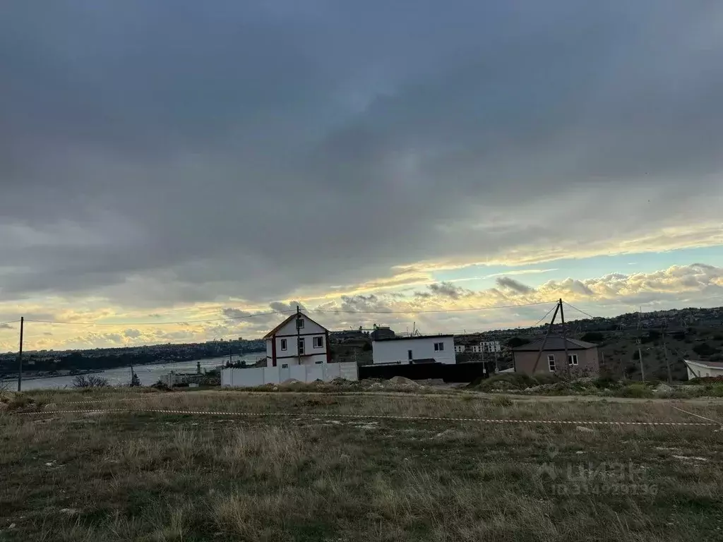 Участок в Севастополь ул. Кадетская (5.0 сот.) - Фото 1