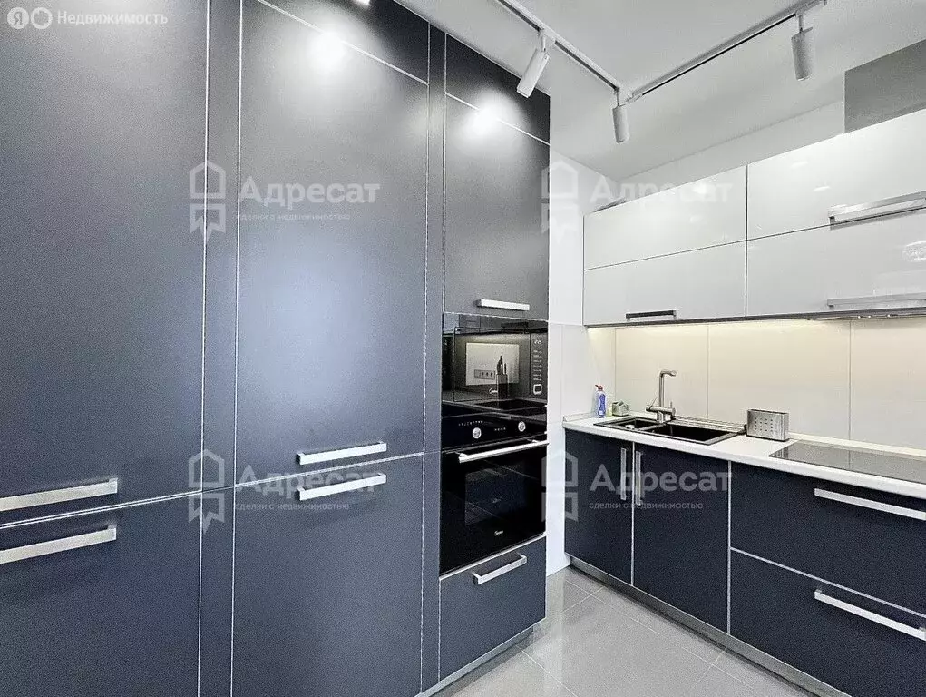 2-комнатная квартира: Волгоград, Ангарская улица, 100А (55.4 м) - Фото 1