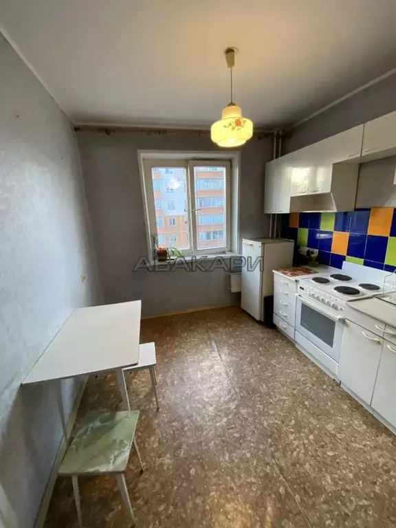 4-к кв. Красноярский край, Красноярск ул. Молокова, 62 (90.0 м) - Фото 1