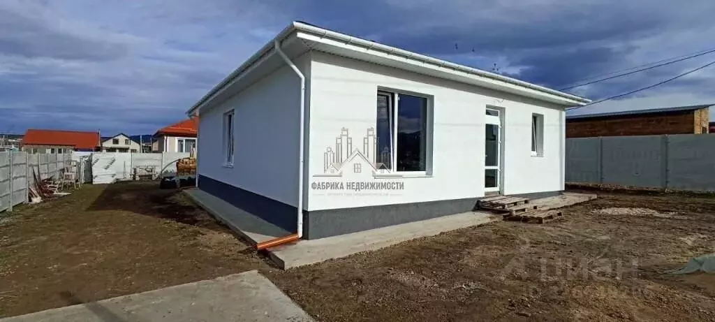 Дом в Крым, Симферопольский район, с. Доброе ул. Яшлык (125 м) - Фото 2