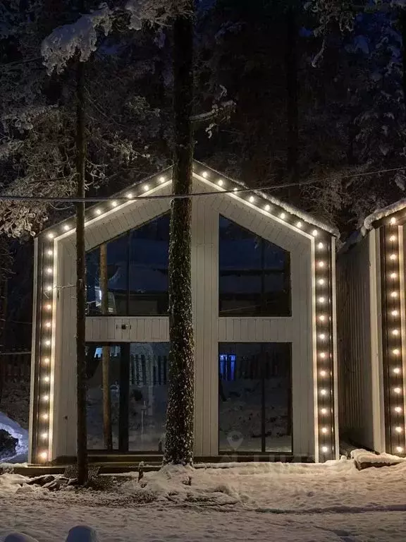 Дом в Кабардино-Балкария, Эльбрусский район, с. Терскол ул. Лесная, ... - Фото 1