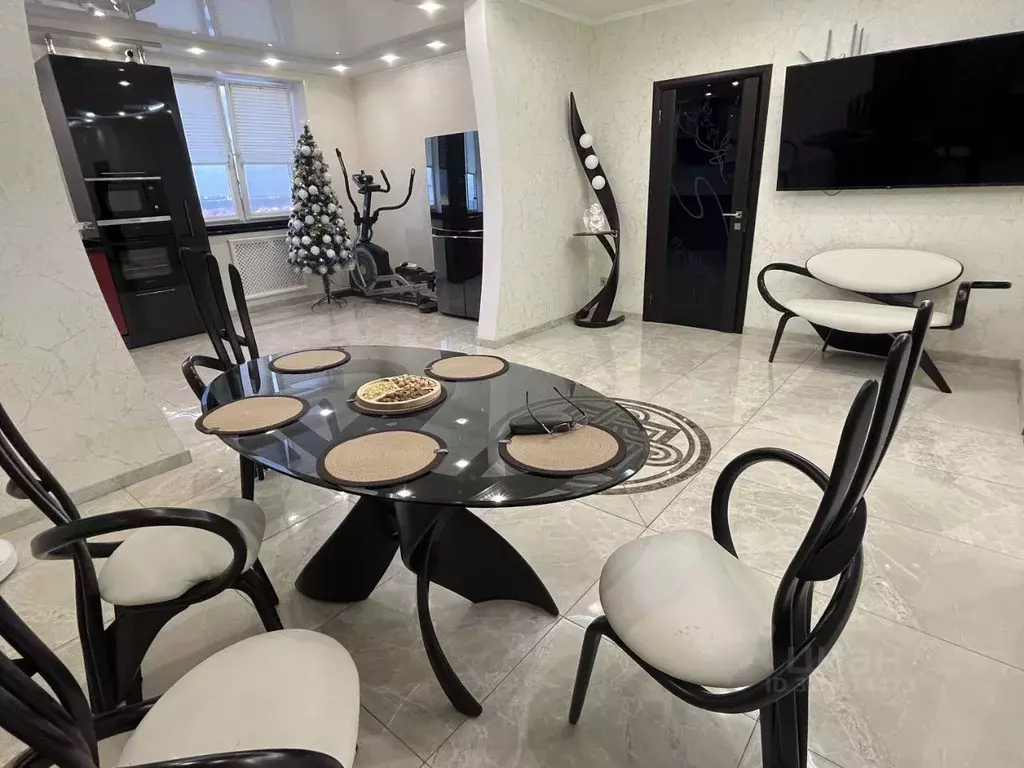 3-к кв. Московская область, Люберцы городской округ, Октябрьский пгт ... - Фото 1