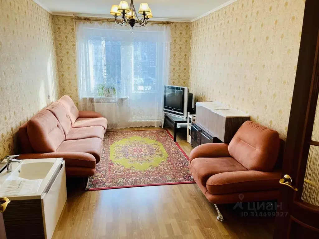 3-к кв. Карелия, Петрозаводск ул. Калинина, 50А (62.5 м) - Фото 0