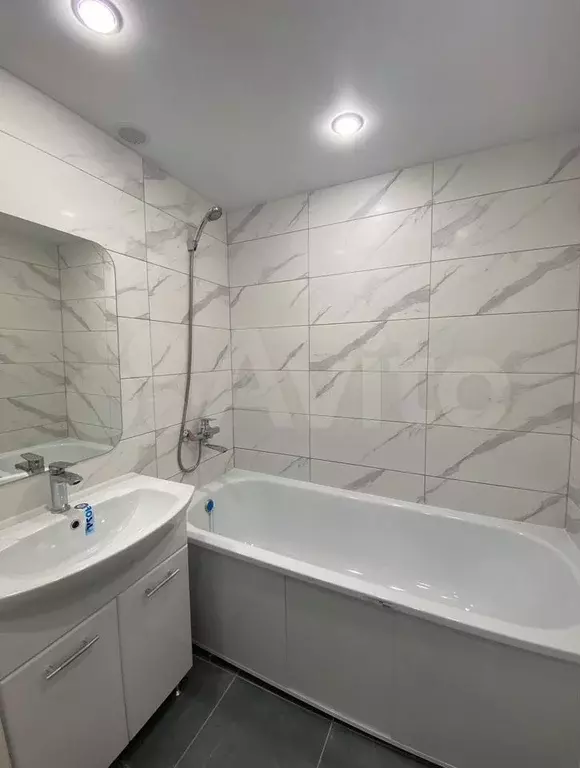 2-к. квартира, 50 м, 7/9 эт. - Фото 0