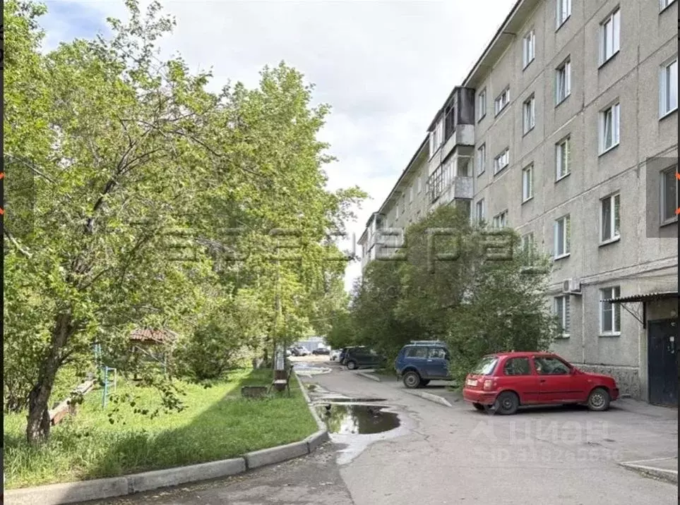 3-к кв. Красноярский край, Красноярск Камская ул., 5 (60.0 м) - Фото 2