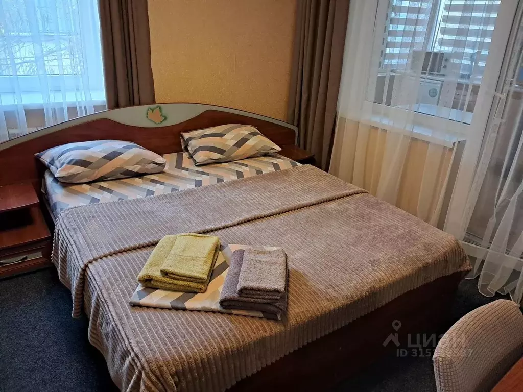 Комната Крым, Симферополь спуск Суворовский, 9 (42.0 м) - Фото 2