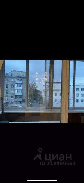 1-к кв. Удмуртия, Ижевск Красногеройская ул., 37 (31.0 м) - Фото 0