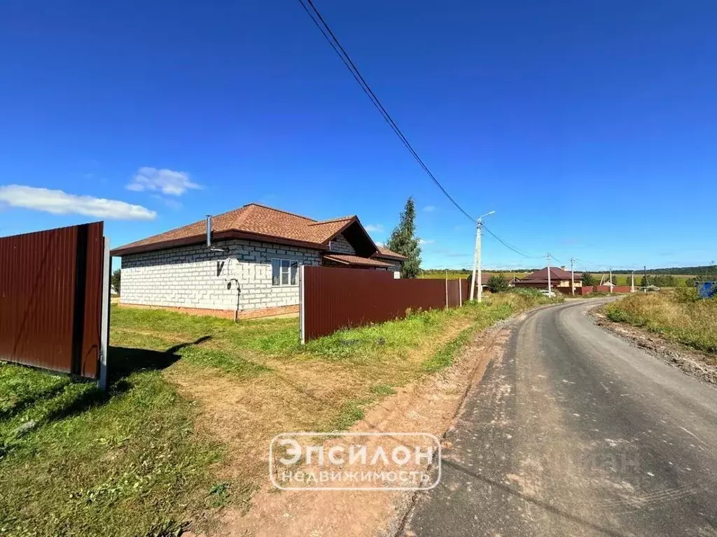 Дом в Курская область, Курский район, Клюквинский сельсовет, д. Халино ... - Фото 2