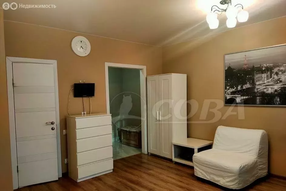 Квартира-студия: Тюмень, улица Тимофея Чаркова, 81 (30 м) - Фото 1