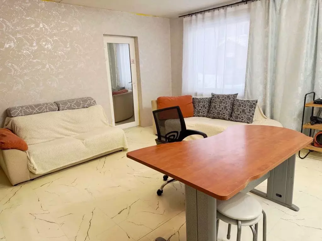 4-к кв. Свердловская область, Екатеринбург ул. Пехотинцев, 7 (63.0 м) - Фото 2