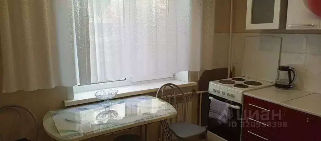 2-к кв. Иркутская область, Усть-Кут ул. Калинина, 14 (44.0 м) - Фото 0
