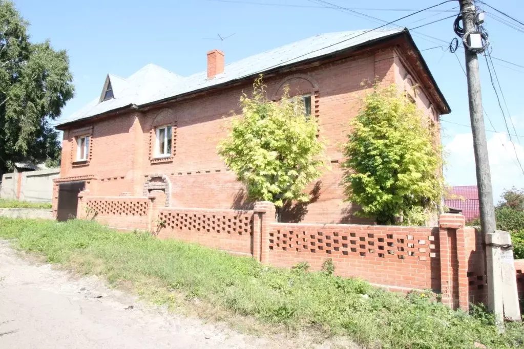 Дом в Красноярский край, Красноярск Авиационная ул., 76 (300 м) - Фото 0
