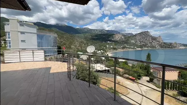 Дом 377 м на участке 6 сот. - Фото 0