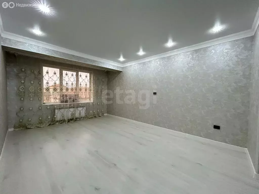 1-комнатная квартира: Назрань, Московская улица, 66 (55 м) - Фото 2