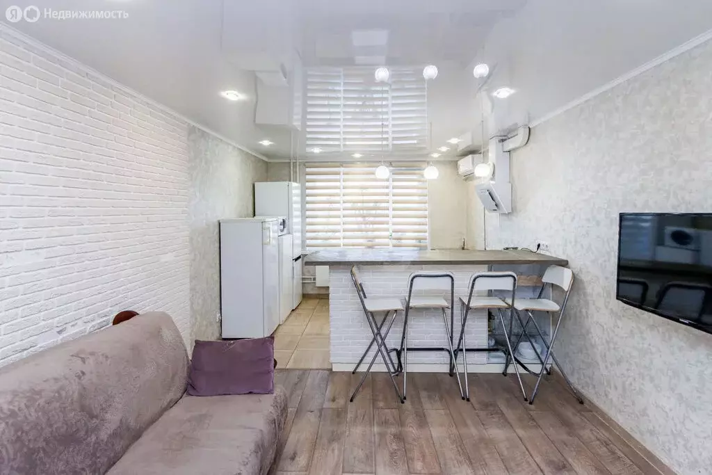 1-комнатная квартира: Тюмень, улица Московский Тракт, 150 (43.6 м) - Фото 1