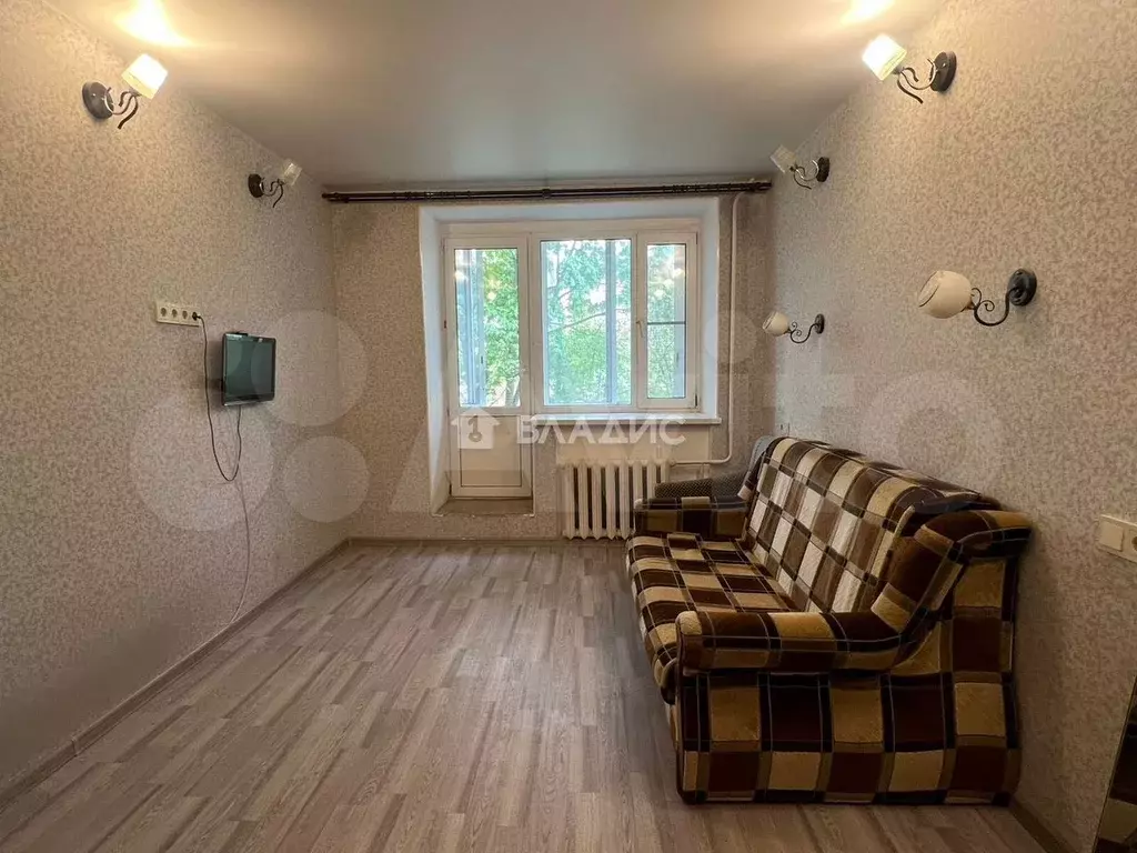 1-к. квартира, 32 м, 2/5 эт. - Фото 0