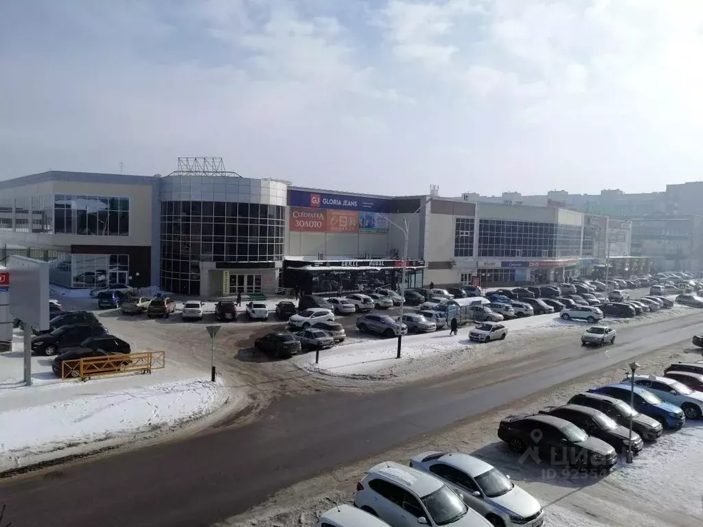Торговая площадь в Башкортостан, Ишимбай Стахановская ул., 92 (300 м) - Фото 1