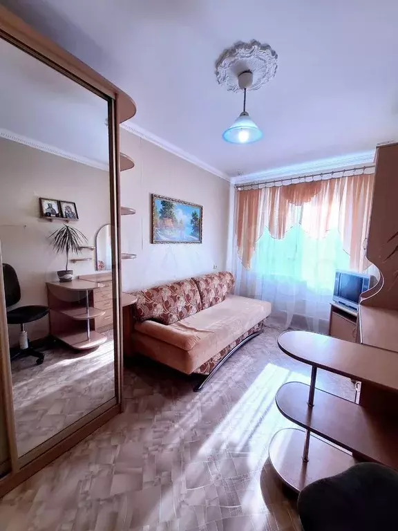 Комната 13 м в 4-к., 9/9 эт. - Фото 0