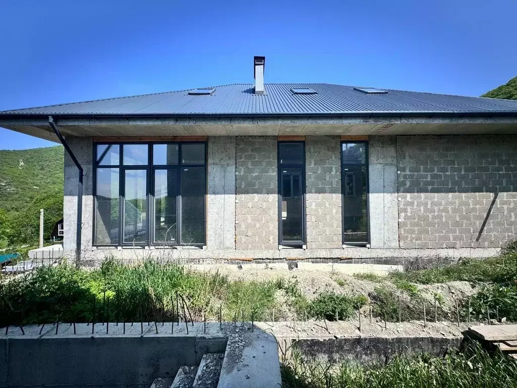 Дом в Краснодарский край, Геленджик ул. Ленина (218 м) - Фото 1