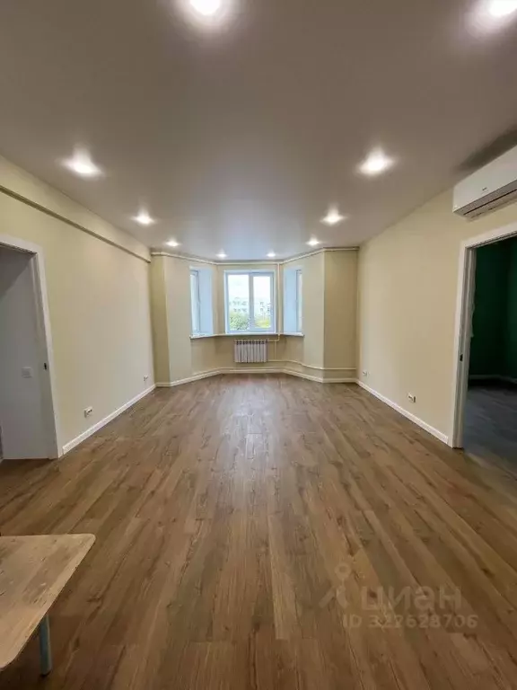 4-к кв. Саха (Якутия), Якутск просп. Ленина, 21 (99.0 м) - Фото 1