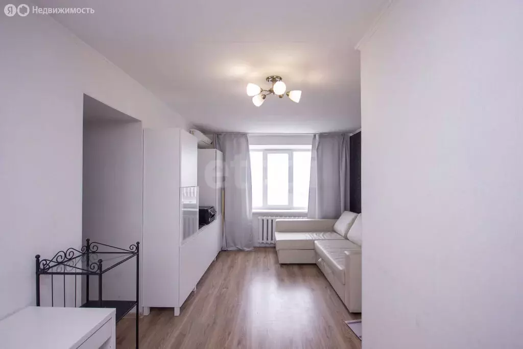 2-комнатная квартира: Тюмень, улица Республики, 90 (43.3 м) - Фото 2