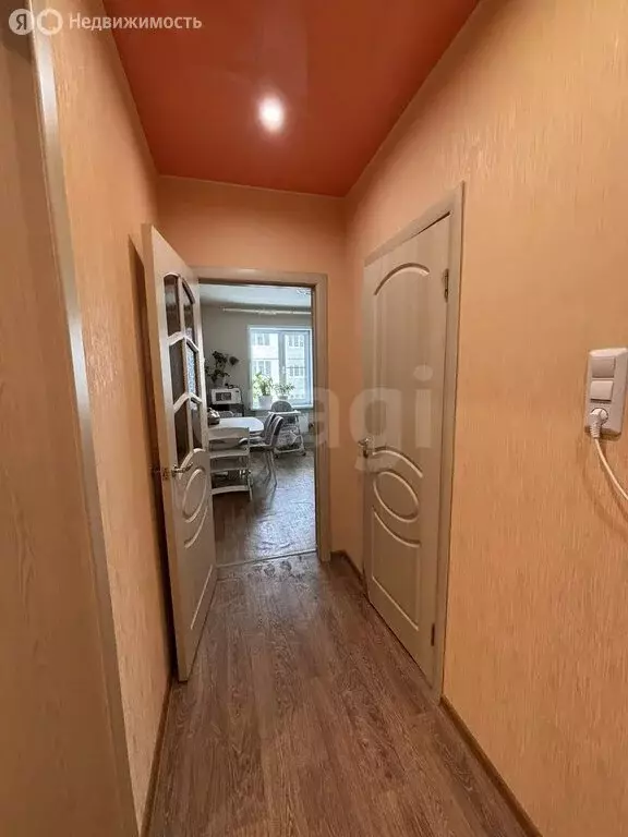 2-комнатная квартира: Ухта, проспект Зерюнова, 18 (58.9 м) - Фото 2