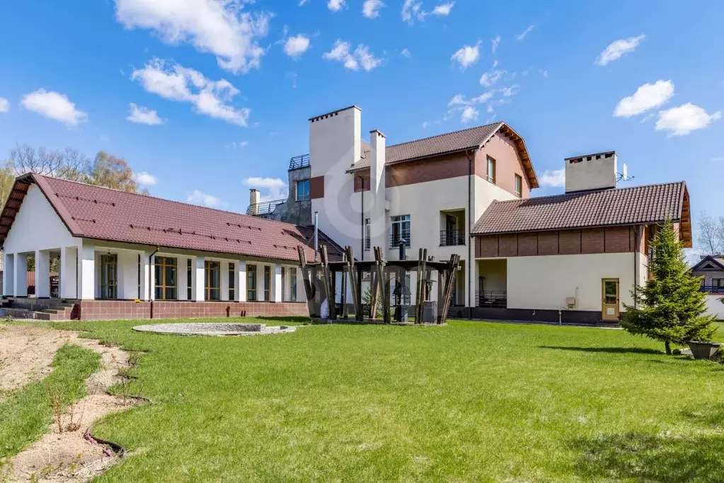 Коттедж в Московская область, Одинцовский городской округ, д. Кезьмино ... - Фото 1