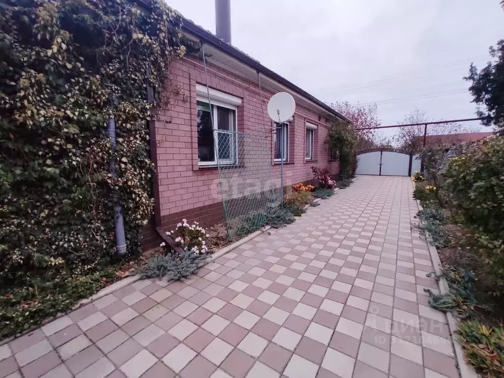 Дом в Краснодарский край, Ейский район, Должанская ст-ца  (64 м) - Фото 1