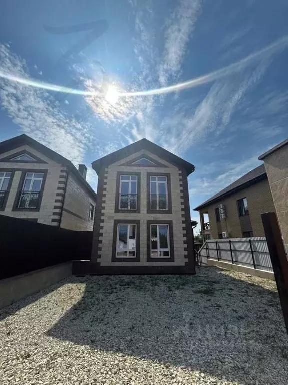 Дом в Краснодарский край, Геленджик городской округ, пос. Светлый ул. ... - Фото 1