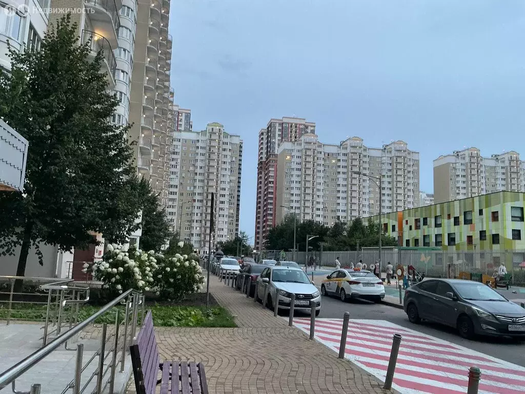 2-комнатная квартира: Московский, улица Лаптева, 4 (58 м) - Фото 2