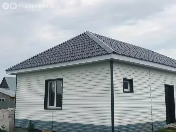 Дом в Курган, микрорайон Черёмухово, Школьная улица (65 м) - Фото 1