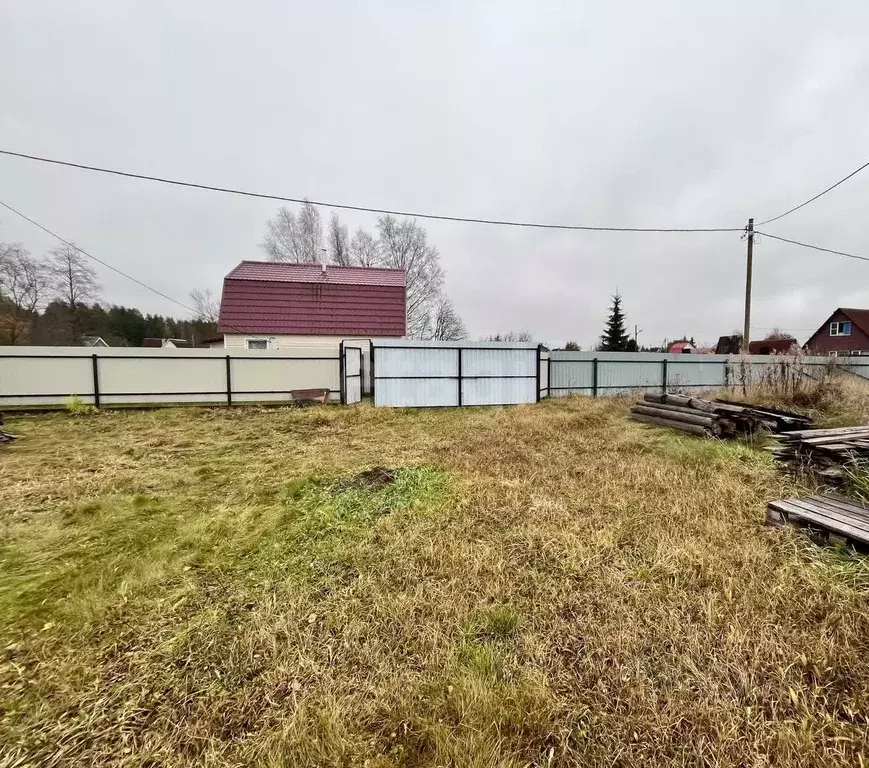 Дом в Ленинградская область, Киришский район, Будогощь пгт, Ракитино ... - Фото 1
