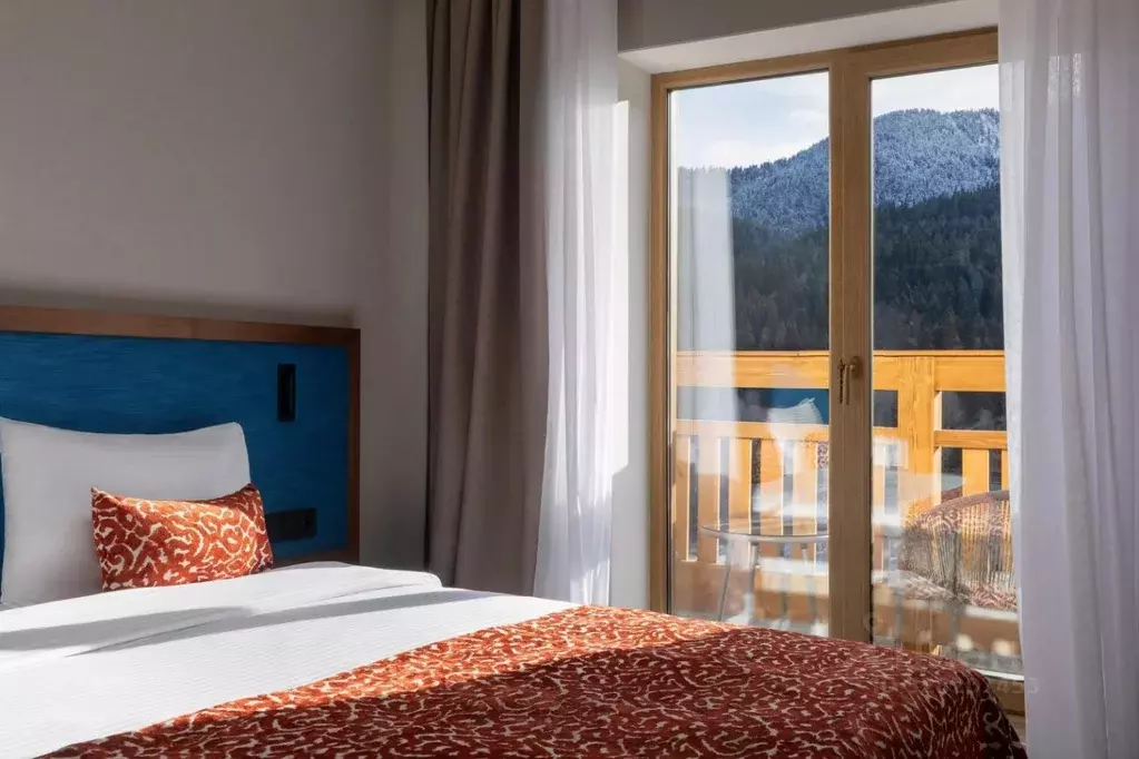 1-к кв. Карачаево-Черкесия, Зеленчукский район, с. Архыз, пос. ... - Фото 1