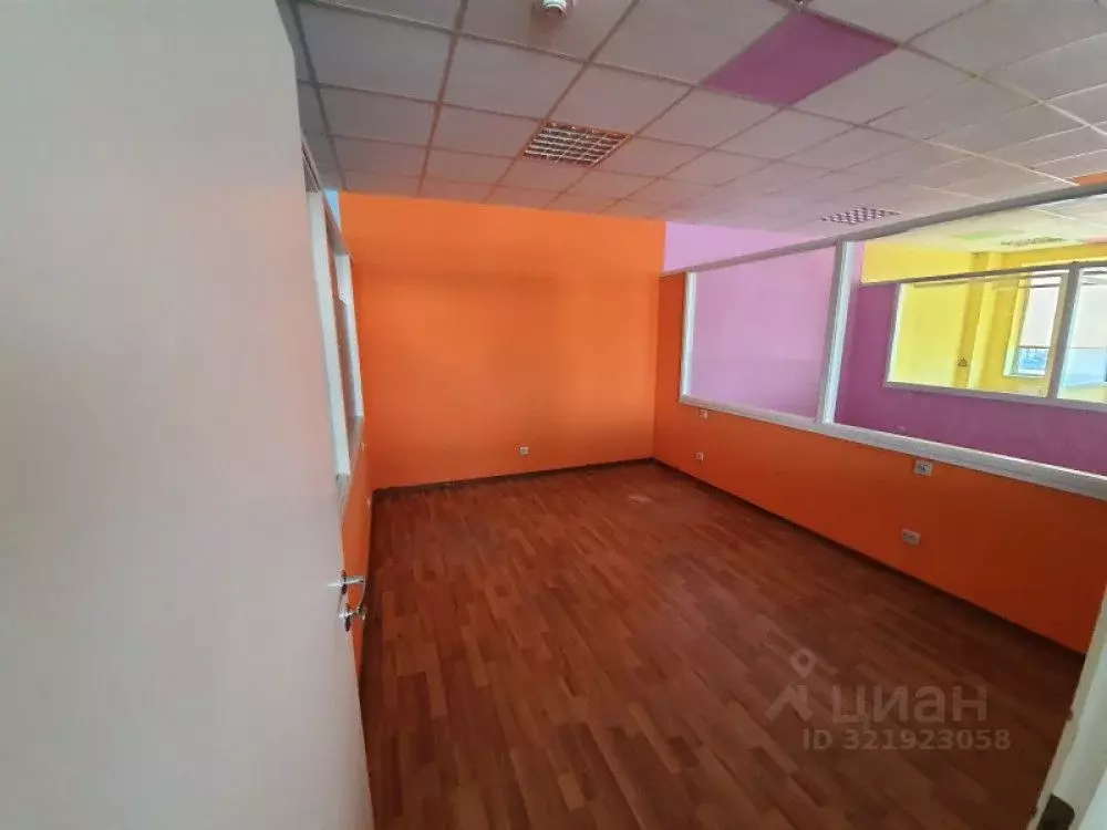 Офис в Санкт-Петербург ул. Маршала Новикова, 28Е (155 м) - Фото 2